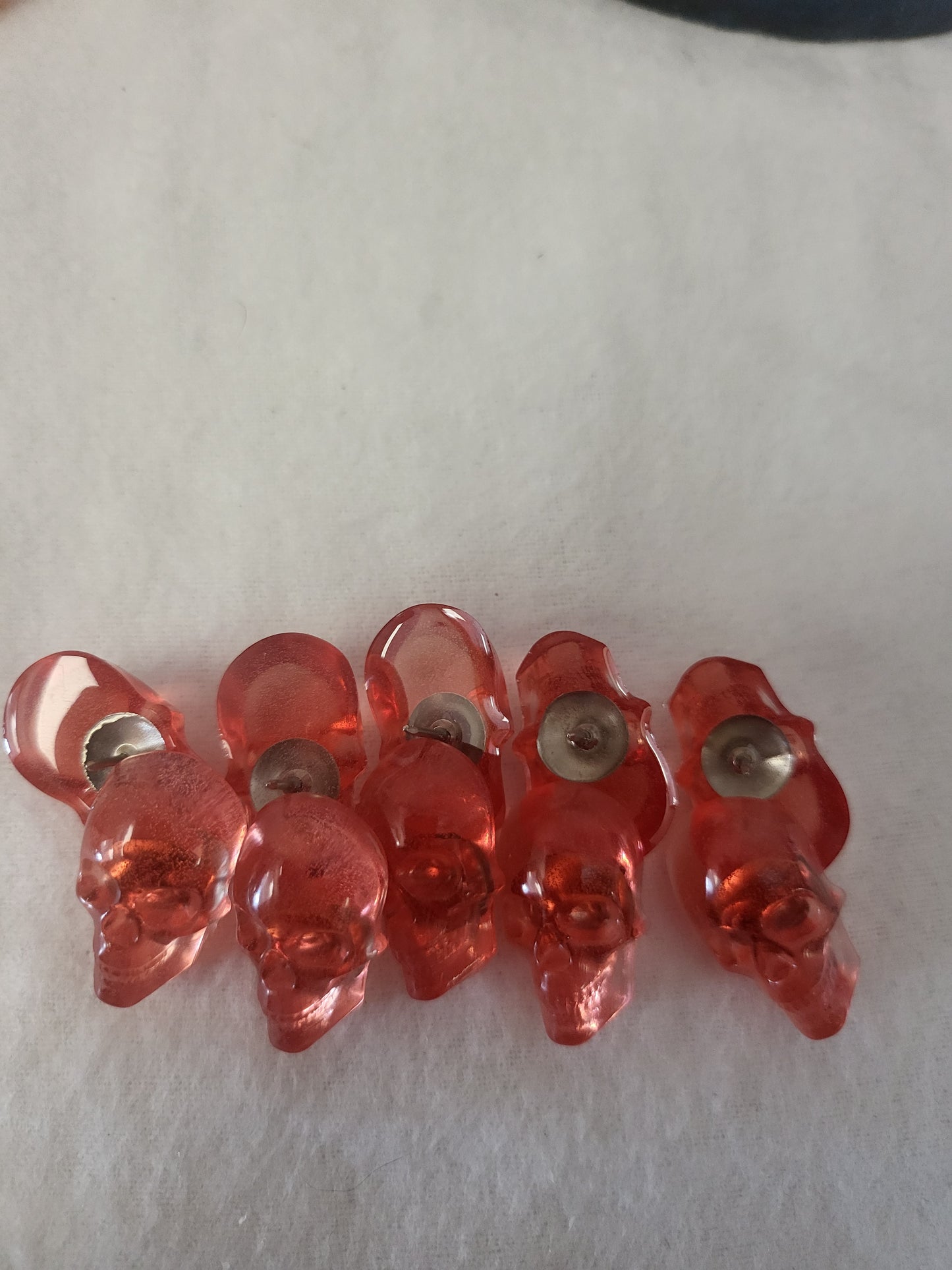 Resin push pins